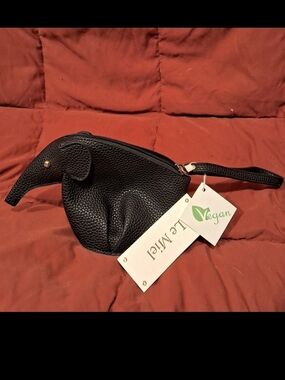 Le Miel Black Vegan Leather Elephant Cosmetic Pouch